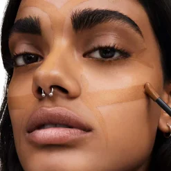 All Hours Precise Angles Concealer