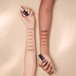 Clé de Peau Beauté Concealer