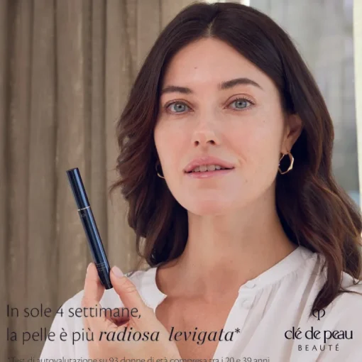 Clé de Peau Beauté Radiant Corrector For Eyes